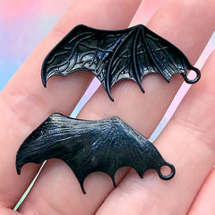 Bat Wings Charms | Devil Wing Pendant | Kawaii Goth Jewellery Making (2 pcs / Black / 18mm x 36mm)