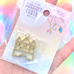 Castle Open Bezel Charm for UV Resin Filling | Fairytale Deco Frame | Resin Jewelry DIY (1 piece / Gold / 26mm x 32mm)