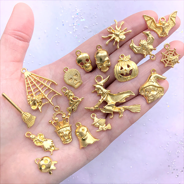 Halloween Charm Assortment | Assorted Bat Pumpkin Witch Spider Skull Skeleton Ghost Charms | Kawaii Goth Jewelry Supplies (18 pcs / Gold)