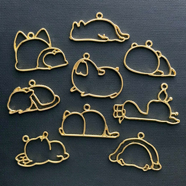 Sleeping Animal Open Bezel Assortment | Resin Jewelry Supplies | Kawaii Deco Frame for UV Resin Filling (9 pcs / Gold)