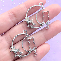 Magical Moon and Kitty Open Bezel Charm | Kawaii Cat Deco Frame for UV Resin Filling | Resin Jewellery DIY (2 pcs / Silver / 28mm x 31mm)