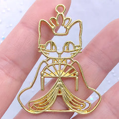 Japanese Hina Doll Cat Empress Open Backed Bezel Pendant | Hinamatsuri Doll Deco Frame for UV Resin Filling (1 piece / Gold / 34mm x 45mm)