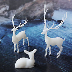 Forest Animal Resin Inclusion | Small Deer Embellishment for Resin Art | Terrarium Craft Supplies (2 pcs / 19mm x 15mm)