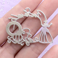 Cinderella Open Bezel Charm | Fairytale Princess Deco Frame for UV Resin Filling | Kawaii Jewellery Supplies (1 piece / Silver / 42mm x 35mm)