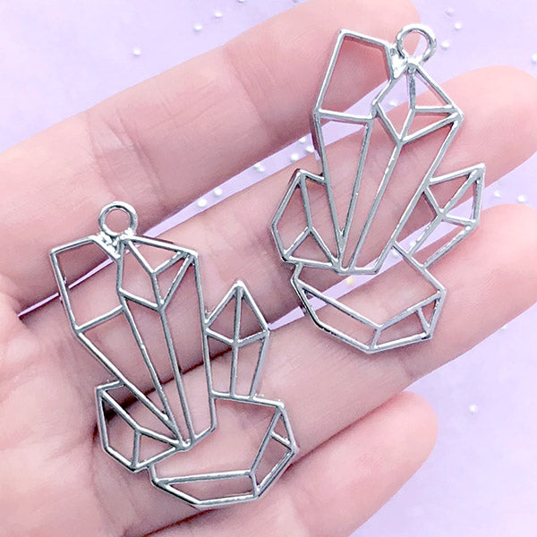 Crystal Point Open Bezel Pendant | Quartz Shard Deco Frame | UV Resin Jewellery DIY (2 pcs / Silver / 24mm x 41mm)