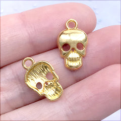 Small Skull Charm | Skeleton Head Pendant | Halloween Jewelry Supplies (12 pcs / Gold / 10mm x 16mm)