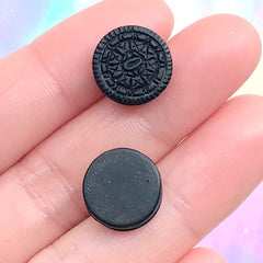 Miniature Sandwich Cookie Cabochon | Dollhouse Biscuit | Doll Food Supplies | Kawaii Food Jewelry Making | Sweet Decoden (5 pcs / 13mm x 5mm)