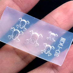 Mini Skull and Crossbones Silicone Mold (5 Cavity) | Halloween Nail Art | Clear Mould for UV Resin (5mm to 8mm)