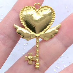 DEFECT Magical Girl Wand Bezel Charm | Heart Magic Wand Pendant | Kawaii Mahou Kei Jewellery DIY (1 piece / Gold / 30mm x 42mm)