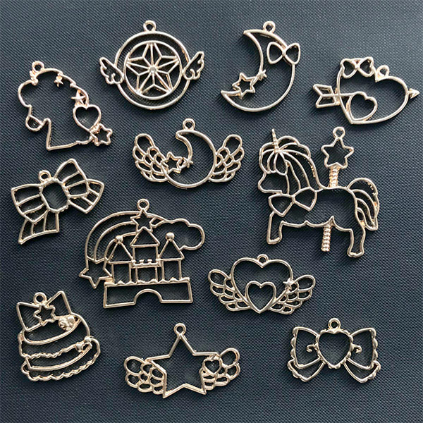 Magical Girl Open Bezel for UV Resin Filling | Kawaii Unicorn Moon Star Heart Ribbon Deco Frame | Mahou Kei Jewelry Supplies (12 pcs / Gold)