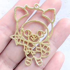 Shinobi Cat with Dart Open Bezel Charm | Kawaii Animal Ninja Deco Frame for UV Resin Jewellery DIY (1 piece / Gold / 35mm x 49mm)