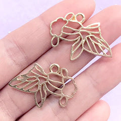 CLEARANCE Small Goldfish Open Bezel for UV Resin Filling | Outlined Fish Deco Frame | Kawaii Resin Jewellery Making (2 pcs / Gold / 30mm x 20mm)