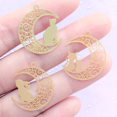 Filigree Moon and Animal Metal Bookmark Assortment | Moon with Cat and Rabbit Deco Frame for UV Resin Filling (3 pcs / 21mm x 24mm)