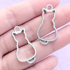 Kitty Open Back Bezel Charm for UV Resin Filling | Cat Deco Frame | Kawaii Resin Jewelry Making (2 pcs / Silver / 16mm x 31mm)