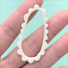 Irregular Oval Open Bezel | Chunky Acrylic Charm | Retro Jewellery Making | Deco Frame for Resin Filling (1 Piece / White / 26mm x 50mm)