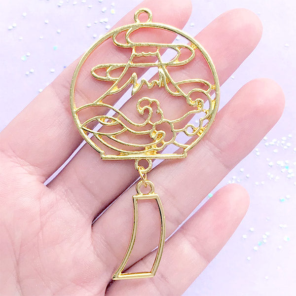 Mt Fuji Wind Chime Open Bezel Charm in Oriental Style | Mount Fuji Windchime Deco Frame for UV Resin (1 piece / Gold / 40mm x 73mm)