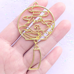 Mt Fuji Wind Chime Open Bezel Charm in Oriental Style | Mount Fuji Windchime Deco Frame for UV Resin (1 piece / Gold / 40mm x 73mm)