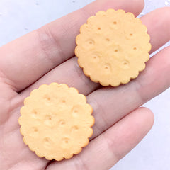 Round Biscuit Cabochons | Fake Food Embellishments | Sweet Decoden | Kawaii Resin Cabochon (2 pcs / 30mm)