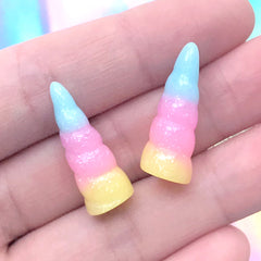 Rainbow Gradient Unicorn Horn Resin Cabochons | Magical Alicorn Decoden Embellishment | Pastel Kei Jewelry DIY (2 pcs / 9mm x 25mm)