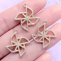 Pinwheel Open Bezel Charm | Paper Windmill Deco Frame | Kawaii UV Resin Craft Supplies (3 pcs / Gold / 21mm x 24mm)