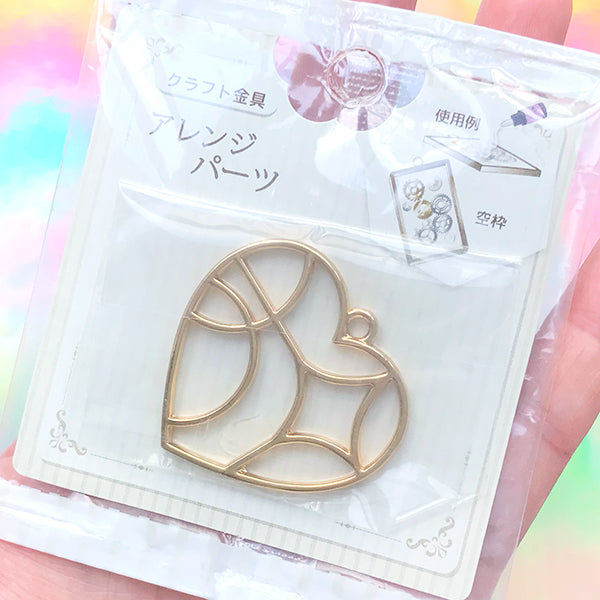 Heart Geometry Open Bezel Charm | Deco Frame for UV Resin Filling | Geometric Jewellery DIY (1 piece / Gold / 38mm x 37mm)
