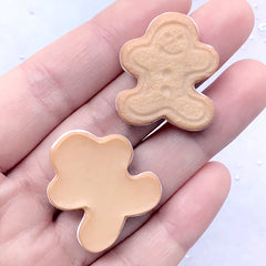 Gingerbread Man Biscuit Cabochon | Christmas Cookie Embellishments | Sweets Decoden | Kawaii Food Jewellery Making (2 pcs / 24mm x 27mm)