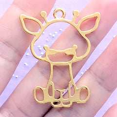 Kawaii Giraffe Open Bezel Charm | Cute Animal Deco Frame for UV Resin Filling | Resin Jewellery Supplies (1 piece / Gold / 34mm x 41mm)