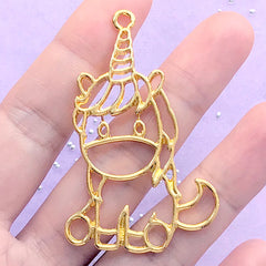 Unicorn Open Bezel Charm | Cute Deco Frame for UV Resin Filling | Kawaii Resin Jewelry Making (1 piece / Gold / 34mm x 54mm)