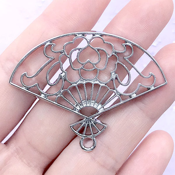 red spider lily jewelry Red Magic Lily Handheld Fan Open Bezel Charm | Equinox Flower Paper Fa |  MiniatureSweet | Kawaii Resin Crafts | Decoden Cabochons Supplies