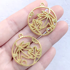 Maple Leaf Circle Open Bezel Pendant | Round Floral Deco Frame for UV Resin Filling | Resin Jewelry Supplies (2 pcs / Gold / 28mm x 32mm)