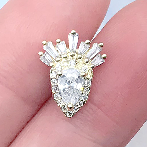 Luxury Bling Bling Nail Charm with Rhinestones | Sparkle Embellishment | Resin Jewellery Decoration (1 piece / Gold / 11mm x 14mm)