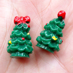 3D Christmas Tree Cabochons | Miniature Christmas Ornaments | Christmas Fairy Garden Supplies | Christmas Party Table Scatter | Xmas Decoration | Christmas Embellishment (2 pcs / 13mm x 21mm)