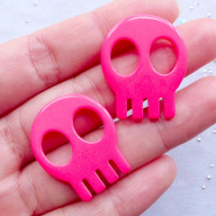 Kawaii Skull Cabochons | Resin Skeleton Head Cabochon | Halloween Decoration | Spooky Decoden Pieces | Kawaii Sweet Goth Jewellery Making (2pcs / Dark Pink / 23mm x 28mm / Flat Back)