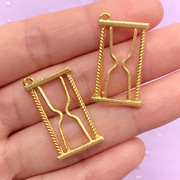Sandglass Open Backed Bezel | UV Resin Craft Supplies | Hourglass Deco Frame | Sand Clock Pendant (2 pcs / Gold / 16mm x 28mm)