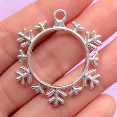 Snowflake Open Back Bezel Charm | Christmas Ornament Making | Snow Flake Deco Frame for UV Resin Filling (1 piece / Silver / 34mm x 38mm)