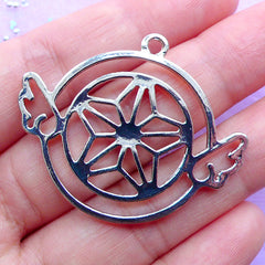 Mahou Kei Open Bezel Pendant for UV Resin Filling | Kawaii Star with Angel Wing Charm | Winged Star Deco Frame (1 piece / Silver / 40mm x 33mm)