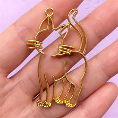 Manga Cat Open Bezel Charm | Kitty Deco Frame for UV Resin Filling | Kawaii Anime Jewelry Supplies (1 piece / Gold / 33mm x 50mm)
