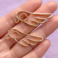 Angel Wing Open Bezel Pendant | Magical Girl Jewellery Supplies | Kawaii Deco Frame for UV Resin Crafts (2 pcs / Gold / 15mm x 39mm)