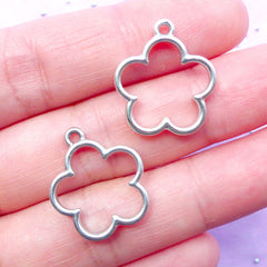 Five Petal Flower Open Back Bezel Charm | Small Floral Drop | Flower Deco Frame for UV Resin Jewelry Making | Kawaii Craft Supplies (2 pcs / Silver / 17mm x 20mm / 2 Sided)