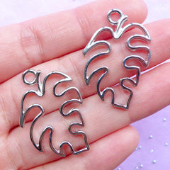 Leaf Open Back Bezel Pendant | Tropical Floral Charm | Kawaii UV Resin Craft Supplies | Deco Frame for Resin Filling (2pcs / Silver / 22mm x 32mm)