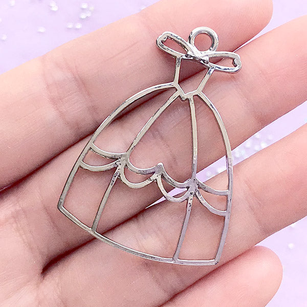 CLEARANCE Princess Ball Gown Open Bezel | Prom Dress Charm | Evening Dress Deco Frame for UV Resin Filling (1 piece / Silver / 30mm x 42mm)