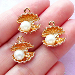 Gold Seashell Charm with Pearl | Small Sea Shell Pendant | Beach Jewelry & Accessory Making (3 pcs / 13mm x 15mm)