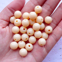 Chunky Bead Supplies | 10mm Acrylic Round Beads | Plastic Gumball Beads (Cream/ 25 pcs)