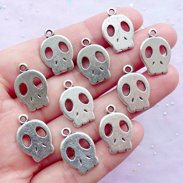 Classy skull store jewelry