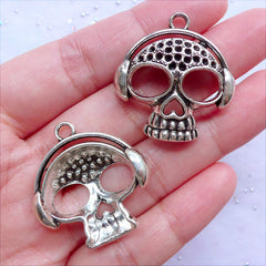 CLEARANCE Silver Skull with Headphone Charms | Music Skull Pendant | Punk Rock Jewellery DIY | Spooky Skeleton DJ Charm (2 pcs / Tibetan Silver / 29mm x 31mm)