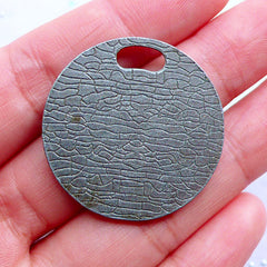 Gunmetal Round Pendant with Modern Circle Pattern | Circle Charm | Necklace Making | Handbag Charm DIY | Jewellery Findings Supplies (1 Piece / 31mm)