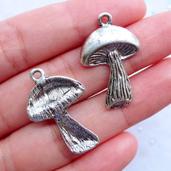 Silver Mushroom Charms | Fairytale Jewellery | Toadstool Pendant | Garden Charm | Vegetable Food Charm | Silver Charm Supplies (4pcs / Tibetan Silver / 18mm x 27mm)