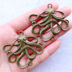 Large Octopus Charm Connector | Huge Octopus Pendant | Big Marine Life Charms | Animal Charm | Nautical Jewellery Making | Steampunk Jewelry Making | Charm Necklace (2 pcs / Antique Bronze / 48mm x 44mm)