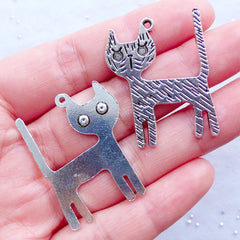 Silver Cat Charms | Kitty Pendant | Kitten Charm | Pussy Cat Charm | Pet Charm | Animal Jewelry Making | Kawaii Bag Charm DIY | Keychain Charm (4pcs / Tibetan Silver / 26mm x 34mm)