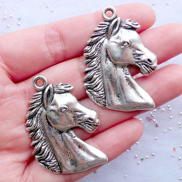 Silver Horse Head Charms | Horse Pendant | Animal Charm | Equestrian Charm | Horse Racing Jewellery DIY | Necklace Making | Bag Charm (2pcs / Tibetan